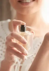Aromamarketing – czym jest? Jak marketing zapachowy wpływa na rozpoznawalność marki?