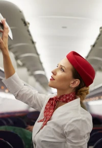 Cabin crew – praca, wykształcenie, predyspozycje, zarobki