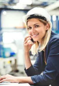 Kobieta inżynier na rynku pracy – kobiety na kierunkach technicznych