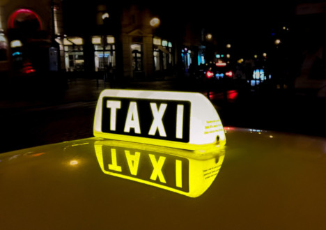 Taksówkarz - praca, zarobki, jak zacząć?